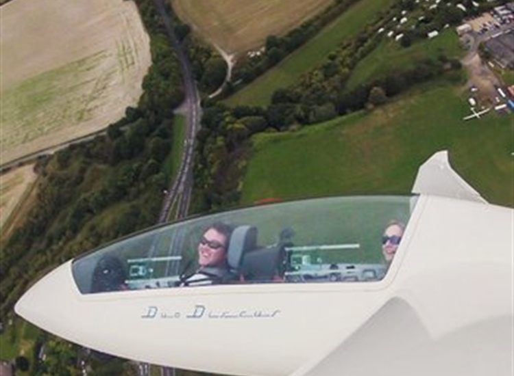 gliding bedfordshire